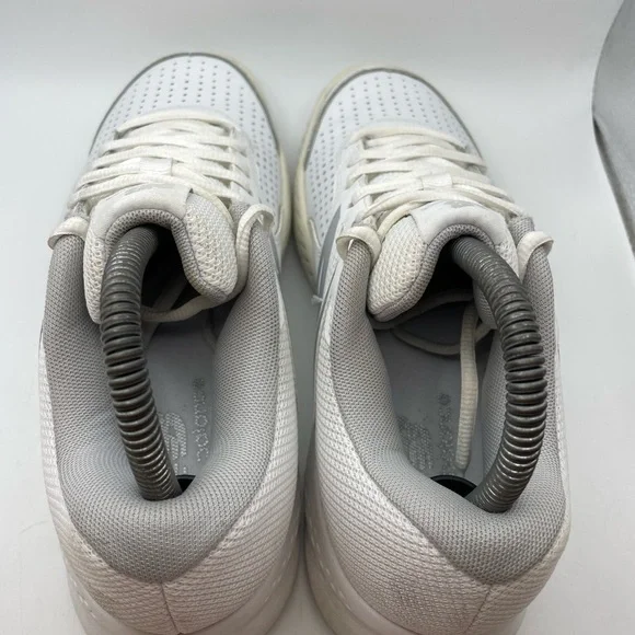 New Balance 696v3 women’s white tennis sneakers size 7.5 - Picture 7 of 10